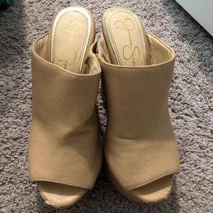 Nude wedges